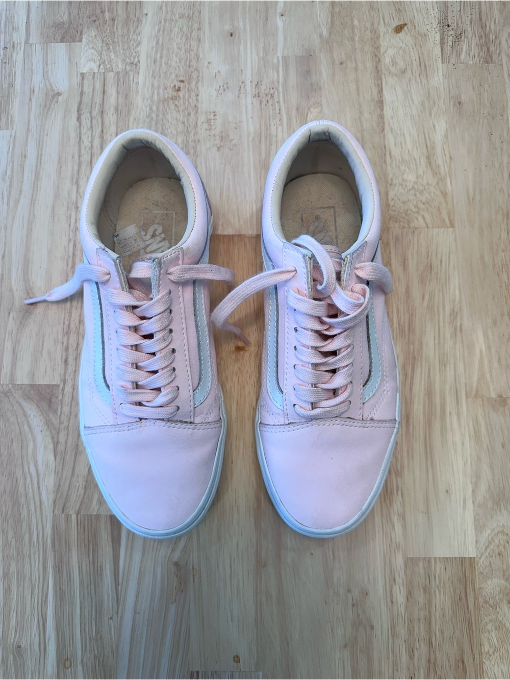 Vans Low-Top Lace-Up Sneakers in Light Pink